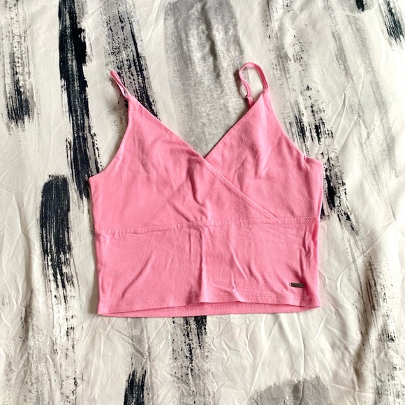 Hollister Crop Tank - Hot Pink - Picture 1 of 6